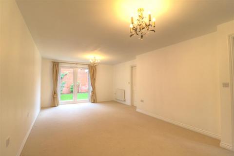 4 bedroom detached house to rent, David Way, Bishopton