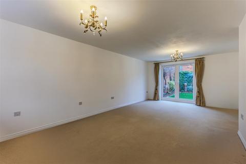 4 bedroom detached house to rent, David Way, Bishopton