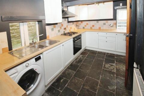 2 bedroom end of terrace house for sale, Stony Lane, Bradford BD2