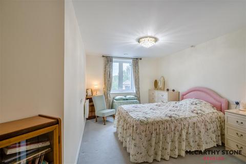 2 bedroom apartment for sale, Crocus Court, Station Road, Poulton-Le-Fylde, FY6 7XJ