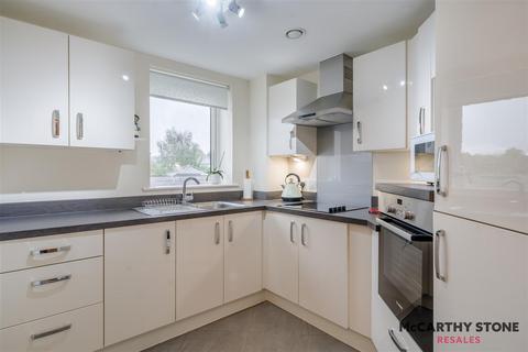 2 bedroom apartment for sale, Crocus Court, Station Road, Poulton-Le-Fylde, FY6 7XJ