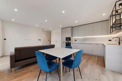 2 bedroom flat to rent, Hawser Lane, London, E14