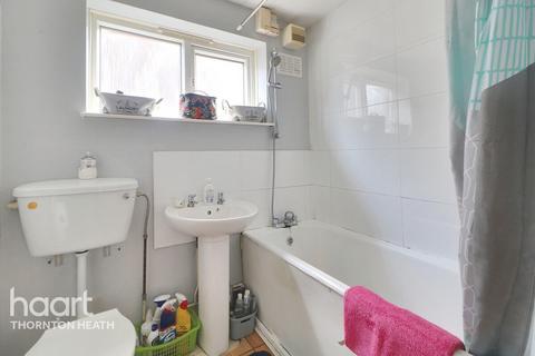 2 bedroom maisonette for sale, Norwich Road, Thornton Heath