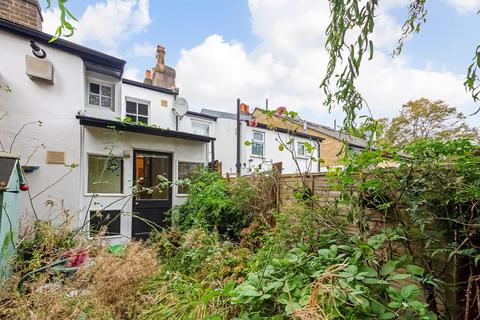 2 bedroom cottage for sale, Gipsy Hill, Crystal Palace, London, SE19