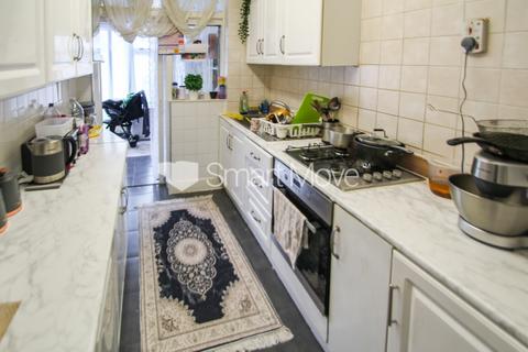 3 bedroom terraced house for sale, Orchard Road, Enfield EN3