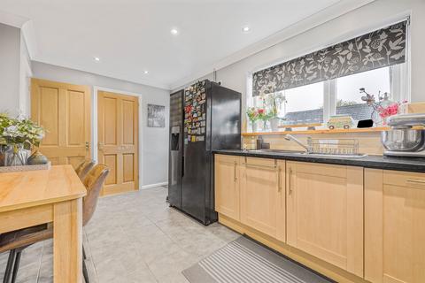 3 bedroom end of terrace house for sale, Thirlmere Road, Hatherley, Cheltenham, GL51