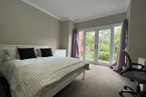 undefined, En-suite Student Shared Accommodation - Cranbrook Avenue, Hull