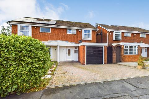 3 bedroom semi-detached house for sale, Salisbury Way, Manchester M29