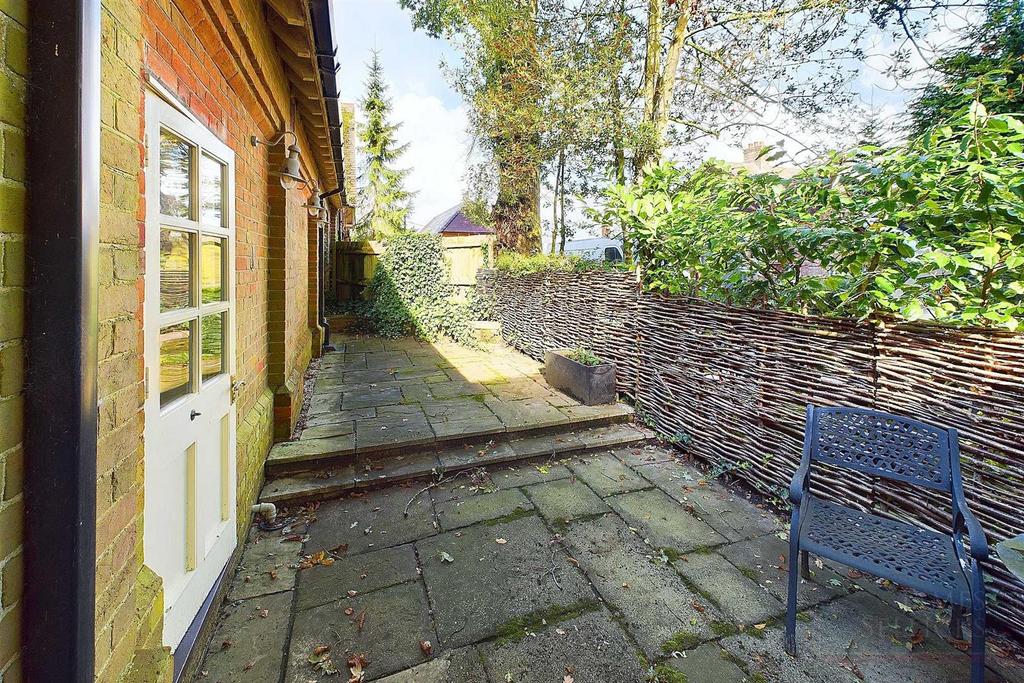 Rear courtyard