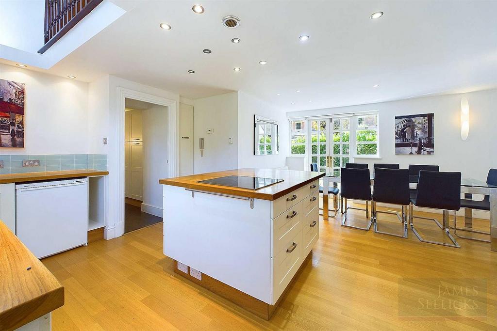 Open plan dining kitchen