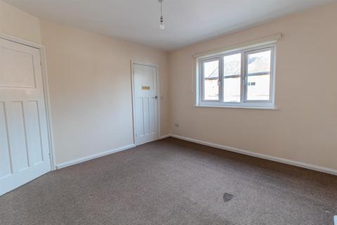27 Victory Road, Beeston, Nottingham, NG9 1LH