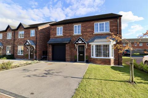 4 bedroom detached house for sale, Jones Grove, Market Weighton