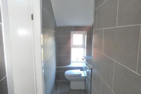 1 bedroom flat to rent, Belgrave Roaf, Colwyn Bay