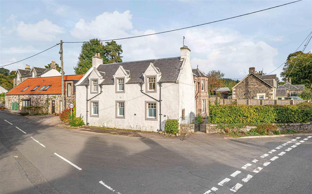 Hayfield Road, Glenfarg