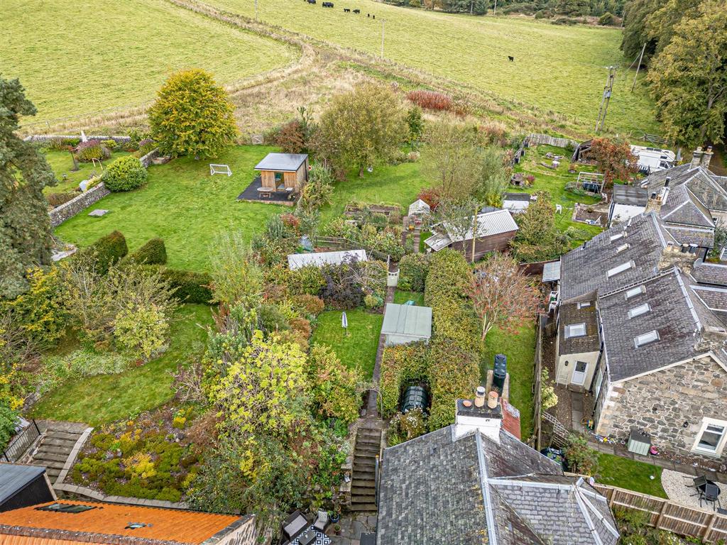 Hayfield Road, Glenfarg