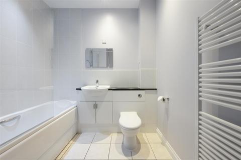 51 Cavendish Walk, Epsom, KT19 8AP