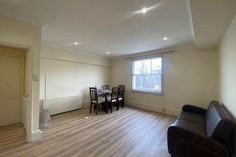 2 bedroom flat to rent, Warwick Gardens, Kensington , London, W14