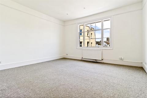 1 bedroom flat for sale, Park Crescent, Worthing