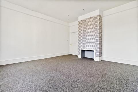 1 bedroom flat for sale, Park Crescent, Worthing