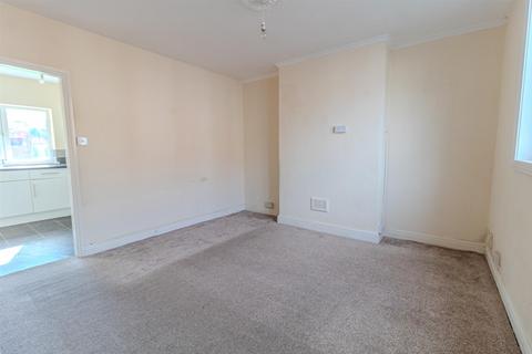 2 bedroom end of terrace house for sale, Victory Road, Beeston, Nottingham