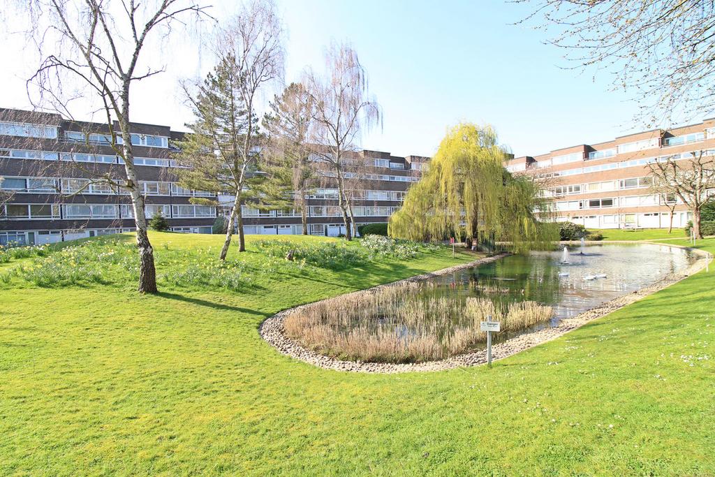 Communal areas, garden
