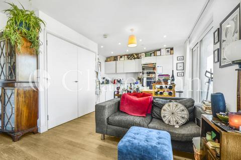 1 bedroom flat for sale, Marner Point, St. Andrew's, Jefferson Plaza, Bromley-By-Bow, London, E3