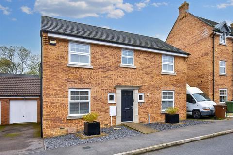 4 bedroom detached house for sale, Clarendon Close, Corby NN18