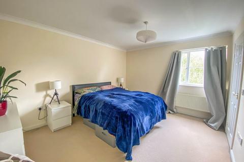 4 Copel Close, Highfields Caldecote, Cambridge, CB23 7ZQ