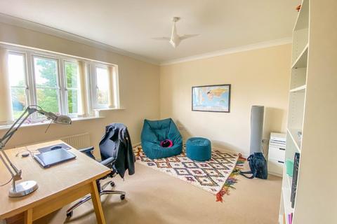 4 Copel Close, Highfields Caldecote, Cambridge, CB23 7ZQ