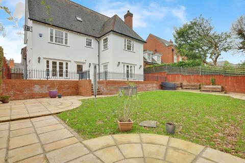 5 bedroom detached house for sale, Wood Avenue, Hockley, SS5