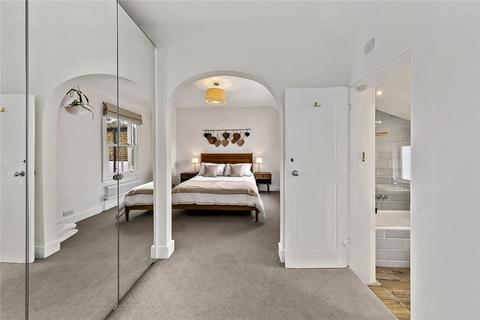 33 Windsor Road, Richmond, TW9 2EJ