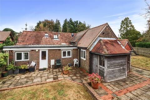 3 bedroom detached house for sale, Burwash Road, Heathfield, East Sussex, TN21