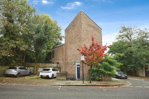 2 bedroom maisonette for sale, Dan Leno Walk, London SW6