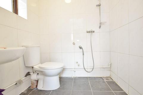 25 Studley Road, London, E7 9LU