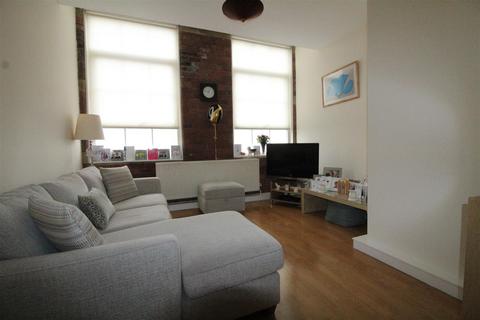 1 bedroom flat to rent, Peel Mills, Commercial Street, Morley