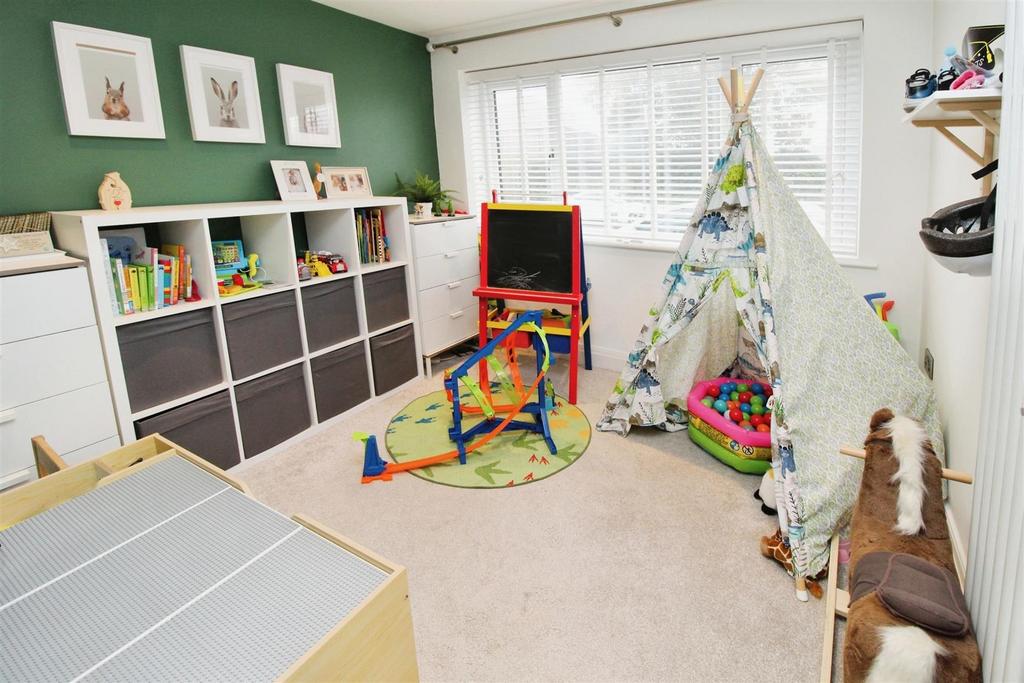 Playroom/Bedroom