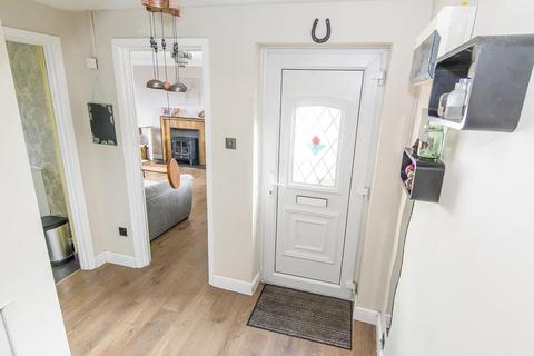 43 Canada Fields, Lutterworth, LE17 4NB