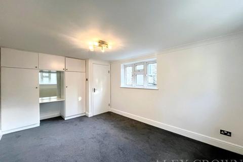 2 bedroom flat to rent, Caledonian Road, Caledonian Road