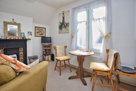 1 bedroom flat for sale, Sandgate High Street, Sandgate, CT20