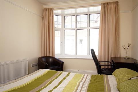 3 bedroom flat to rent, Addison Road - Flat 2, Plymouth PL4