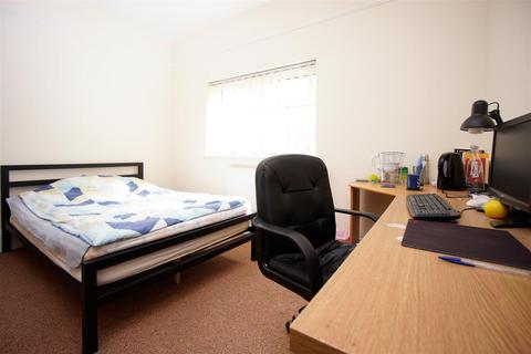 Addison Road - Flat 2, Plymouth PL4