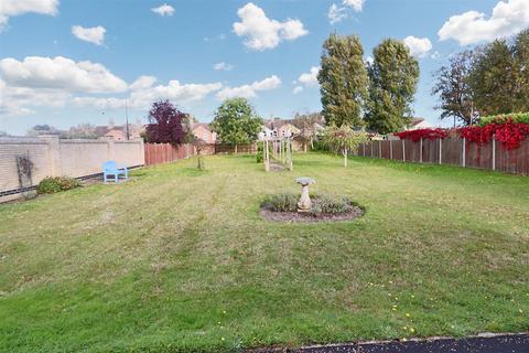 2 bedroom detached bungalow for sale, Cotmer Road, Oulton Broad