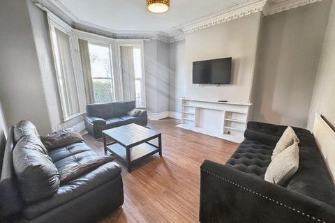 8 bedroom house to rent, Lipson Road, Plymouth PL4