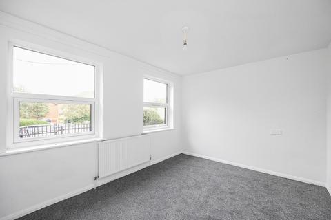 1 bedroom flat for sale, Edmeston Close, London E9