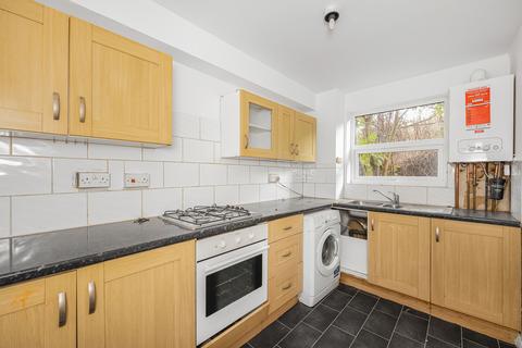 1 bedroom flat for sale, Edmeston Close, London E9