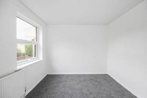 1 bedroom flat for sale, Edmeston Close, London E9