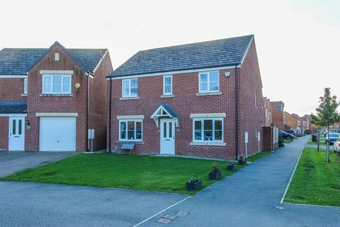 4 bedroom detached house for sale, Ruby Street, Wakefield WF1