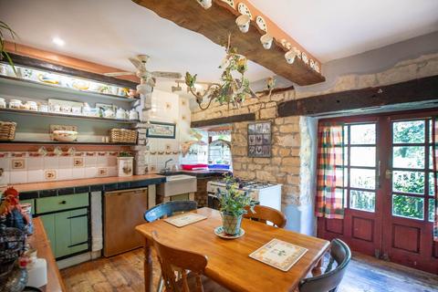 undefined, Bath Road, Nailsworth