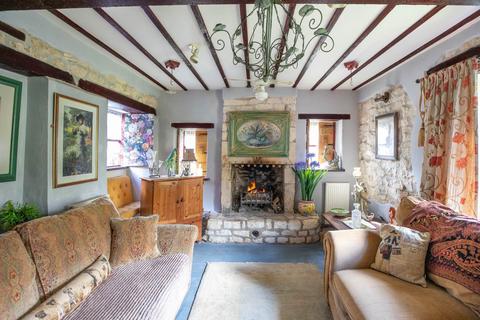 3 bedroom detached house for sale, Bath Road, Nailsworth, GL6