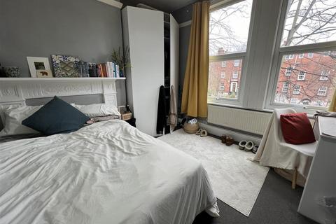 11 bedroom terraced house to rent, Brudenell Road, Hyde Park, Leeds, LS6 1HA